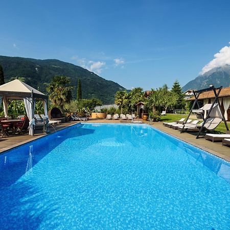 Ruster Resort Algund Buitenkant foto